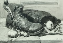 北京画室静物素描旧皮靴范画赏析