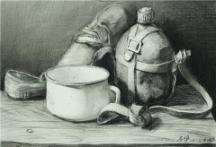 北京画室静物素描老水壶饭盒范画